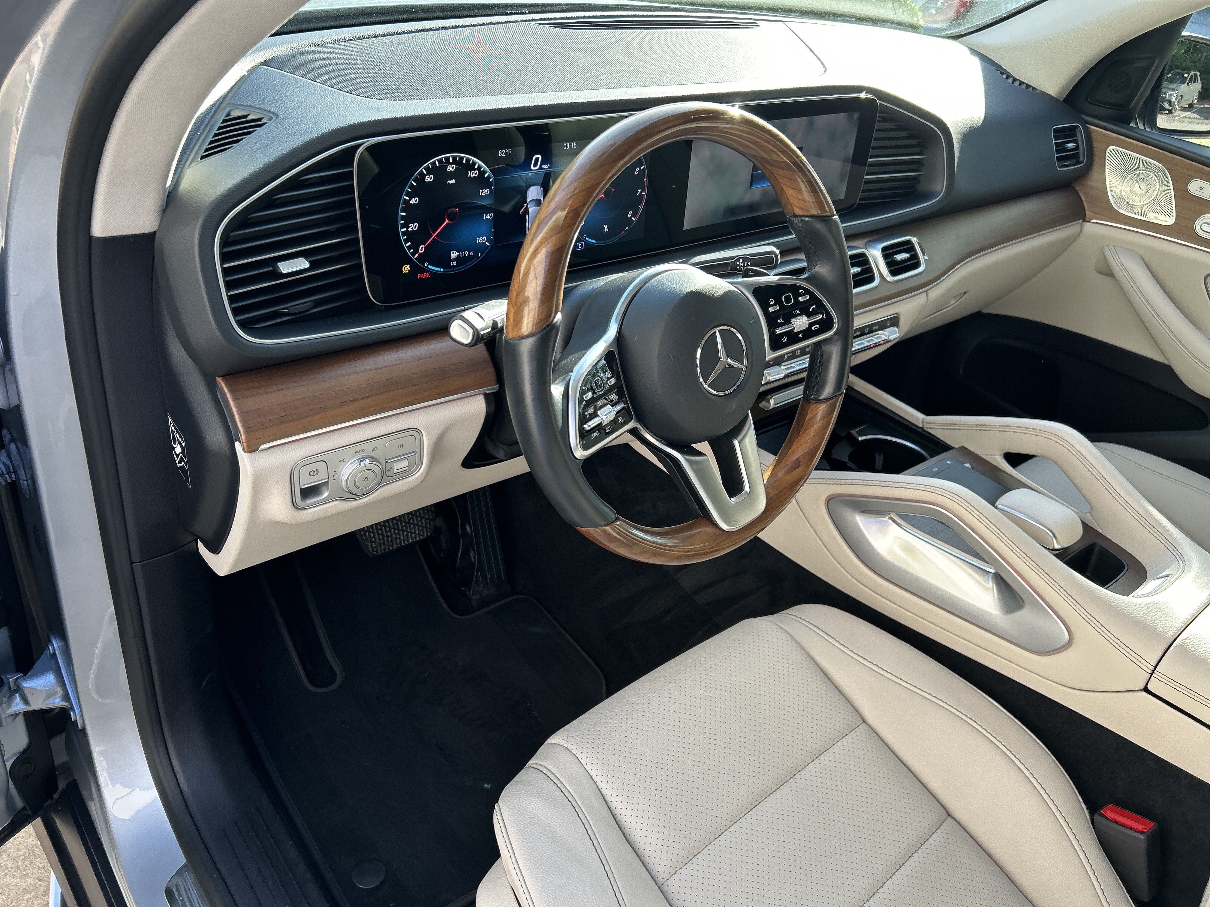 Certified Used 2022 Cirrus Silver Metallic Mercedes-Benz GLE 350 SUV image 18