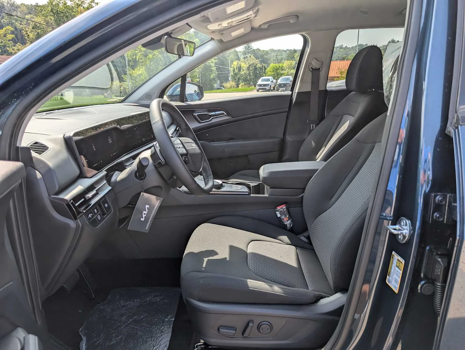 New 2027 Vesta Blue Kia S image 4