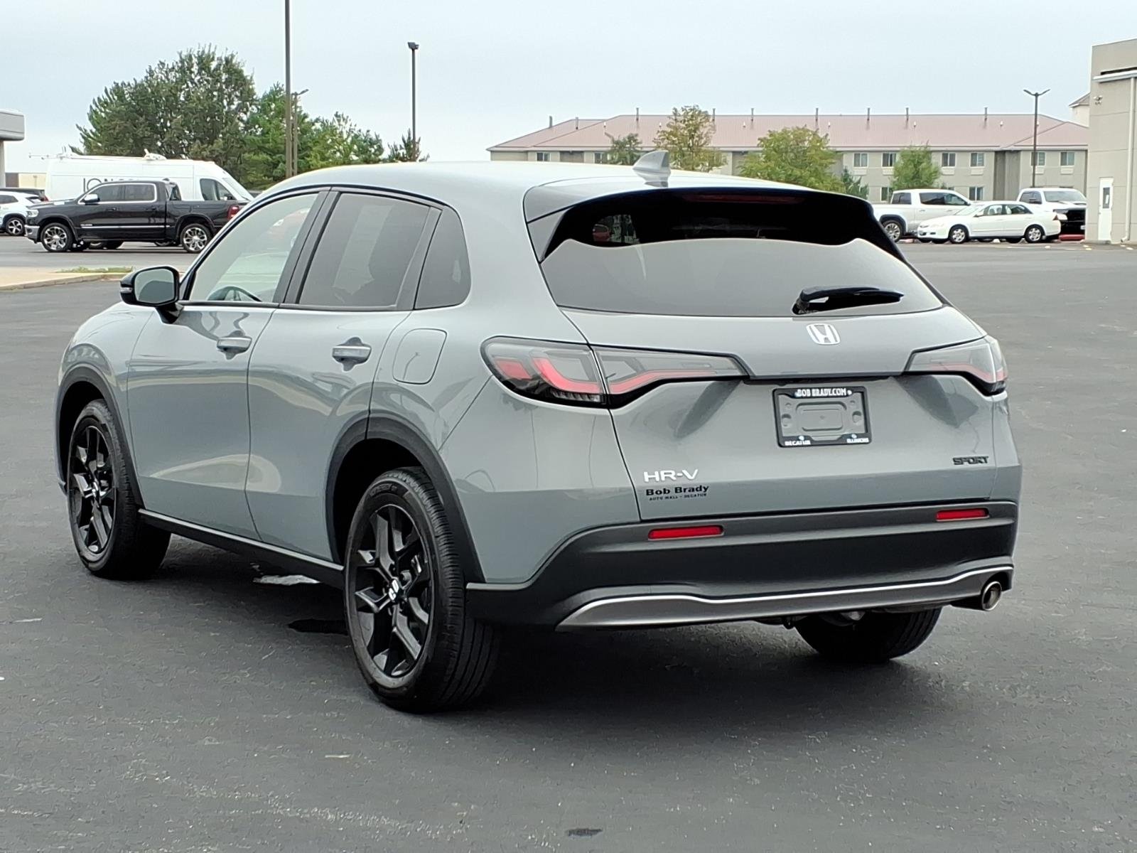 2025 Honda HR-V Sport - Photo 11