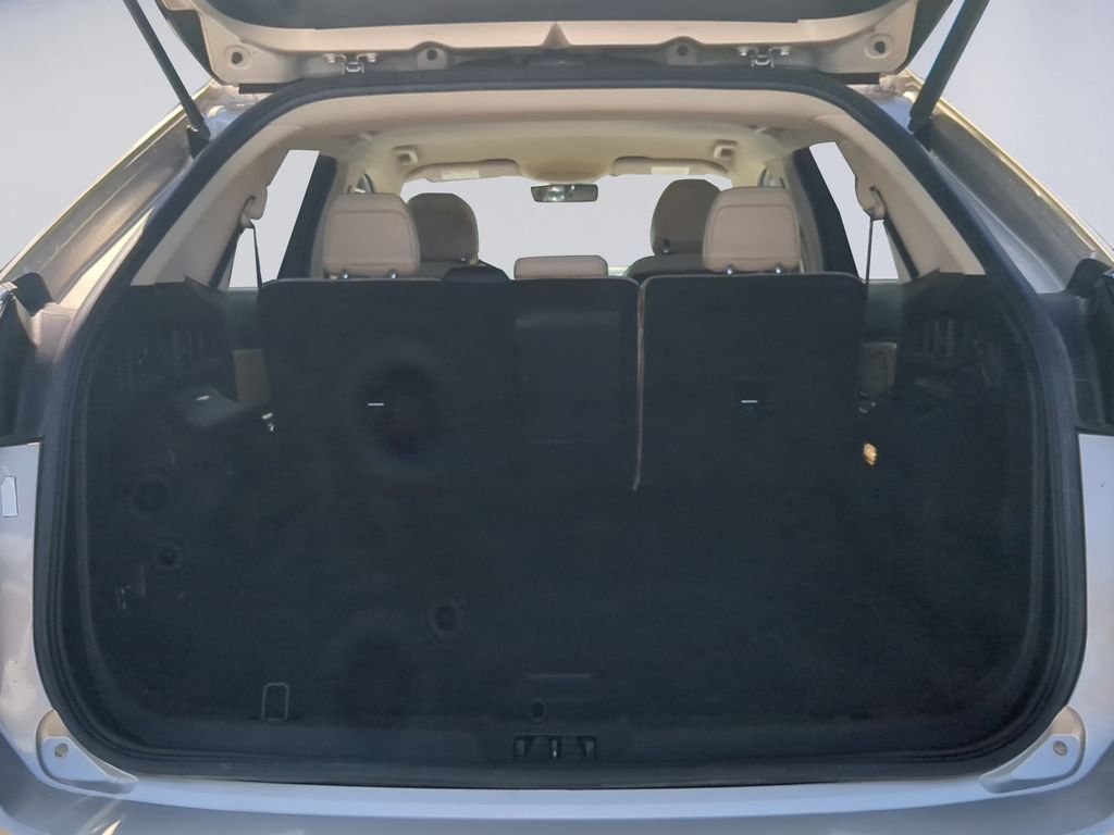 Used 2017 Gold Ford SEL image 21
