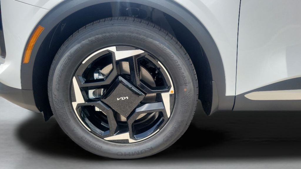 New 2026 Glacial White Pearl Kia EX image 27