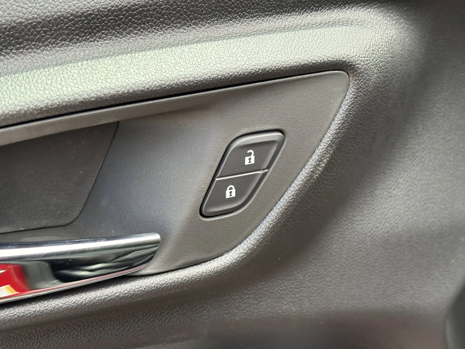 2026 Chevrolet Trax LT - Photo 18