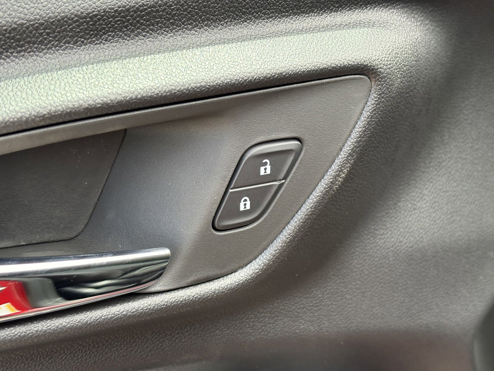 2026 Chevrolet Trax LT - Photo 18