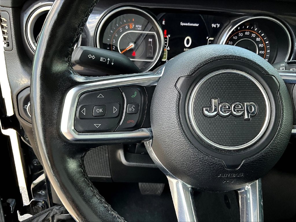 Used 2022 Black Jeep Unlimited Sahara Altitude image 11