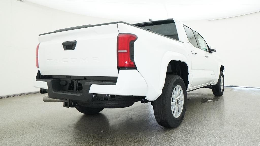 New 2026 Ice Cap Toyota SR5 image 21