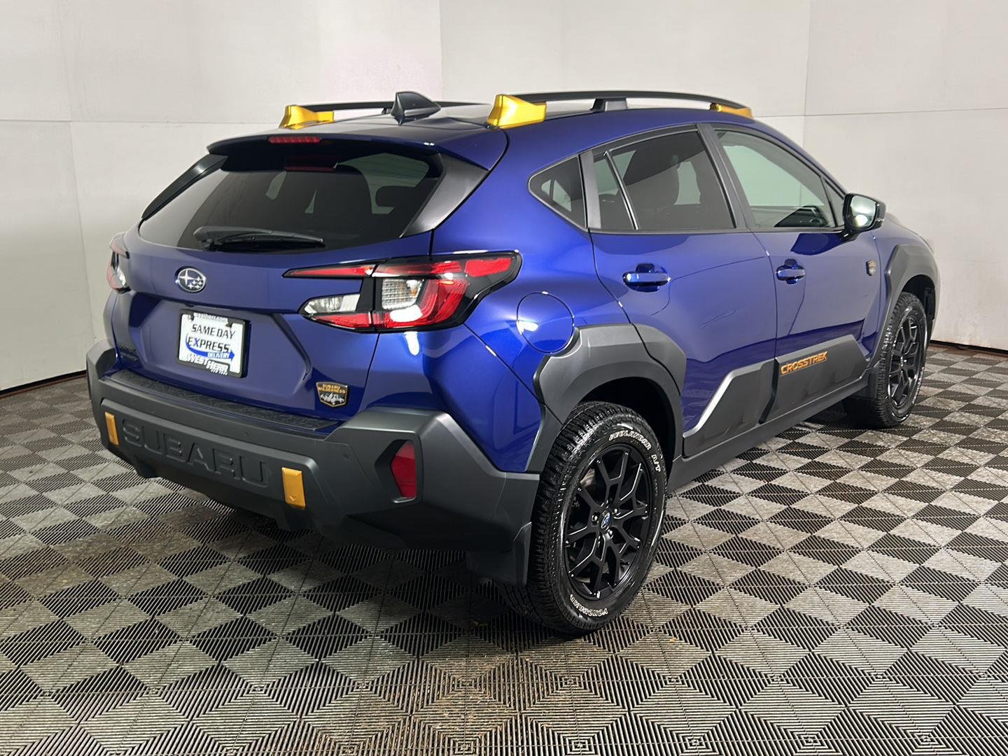 Used 2024 Sapphire Blue Pearl Subaru Wilderness image 6