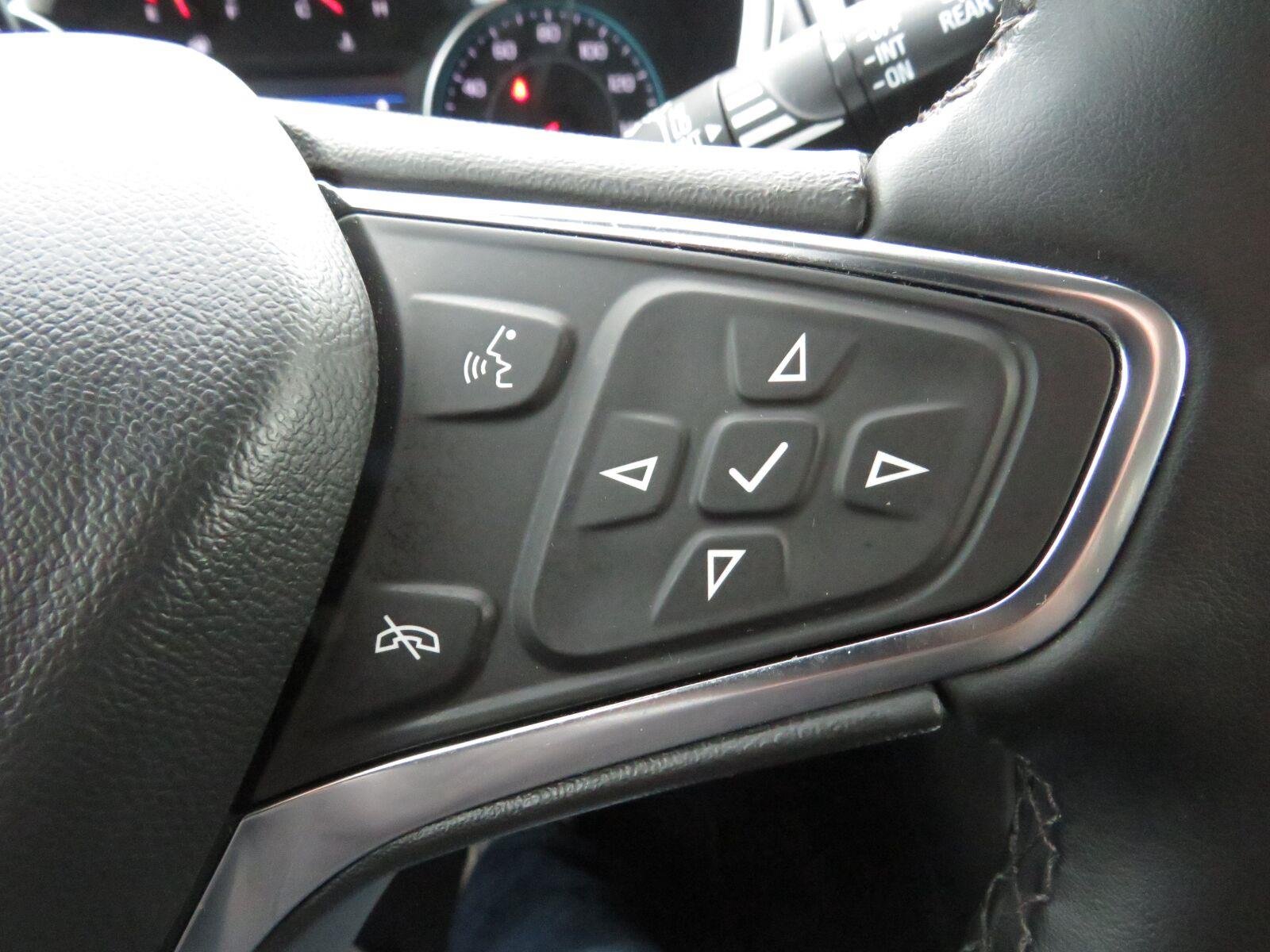 Used 2024 Harvest Bronze Metallic Chevrolet LT image 33