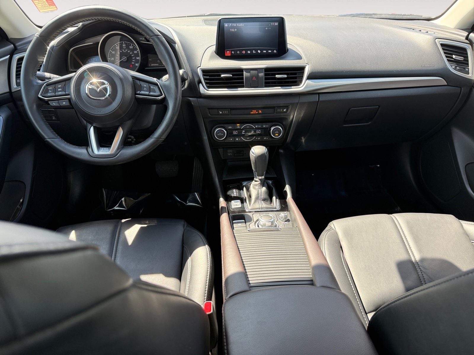 Used 2018 Snowflake White Pearl Mazda Touring image 15
