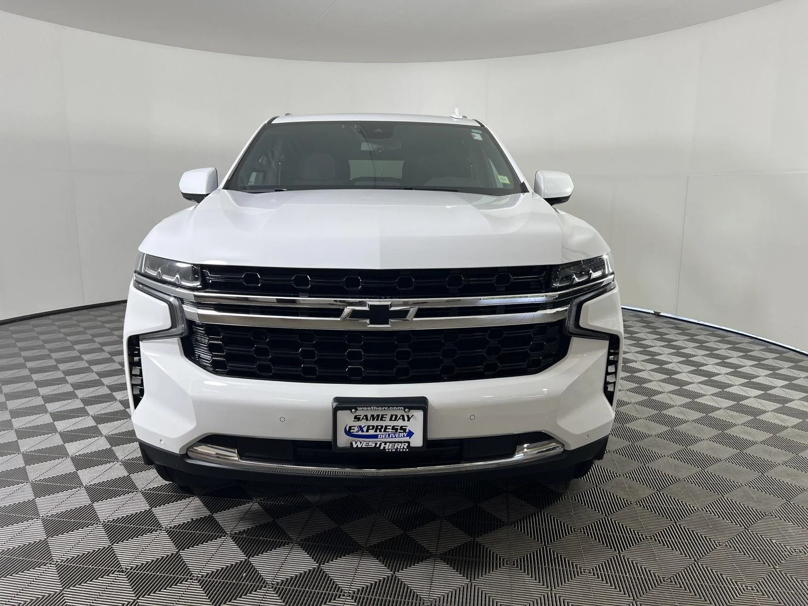 Used 2024 Summit White Chevrolet LS image 30
