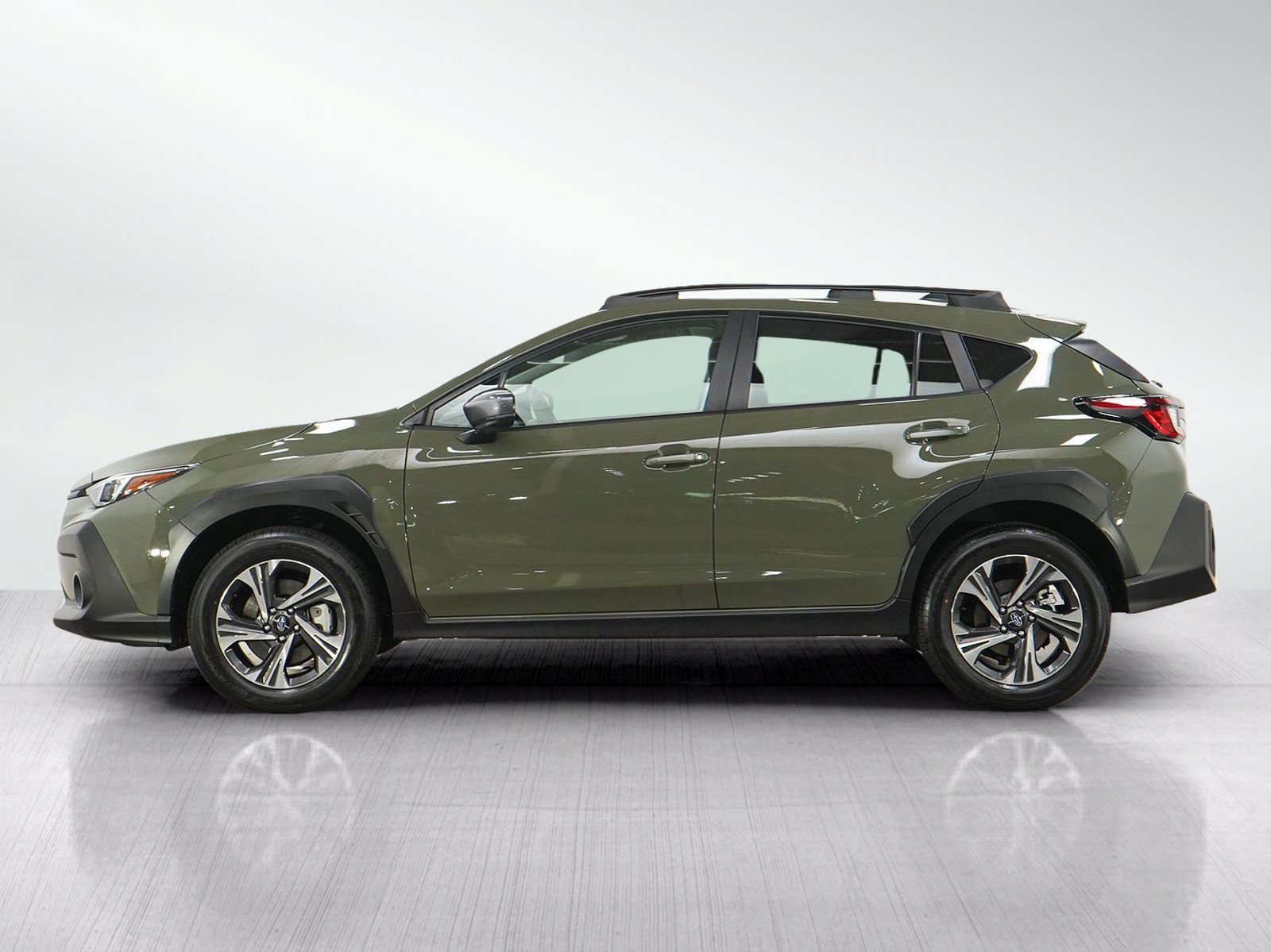 Certified Used 2026 Alpine Green Subaru Premium image 2