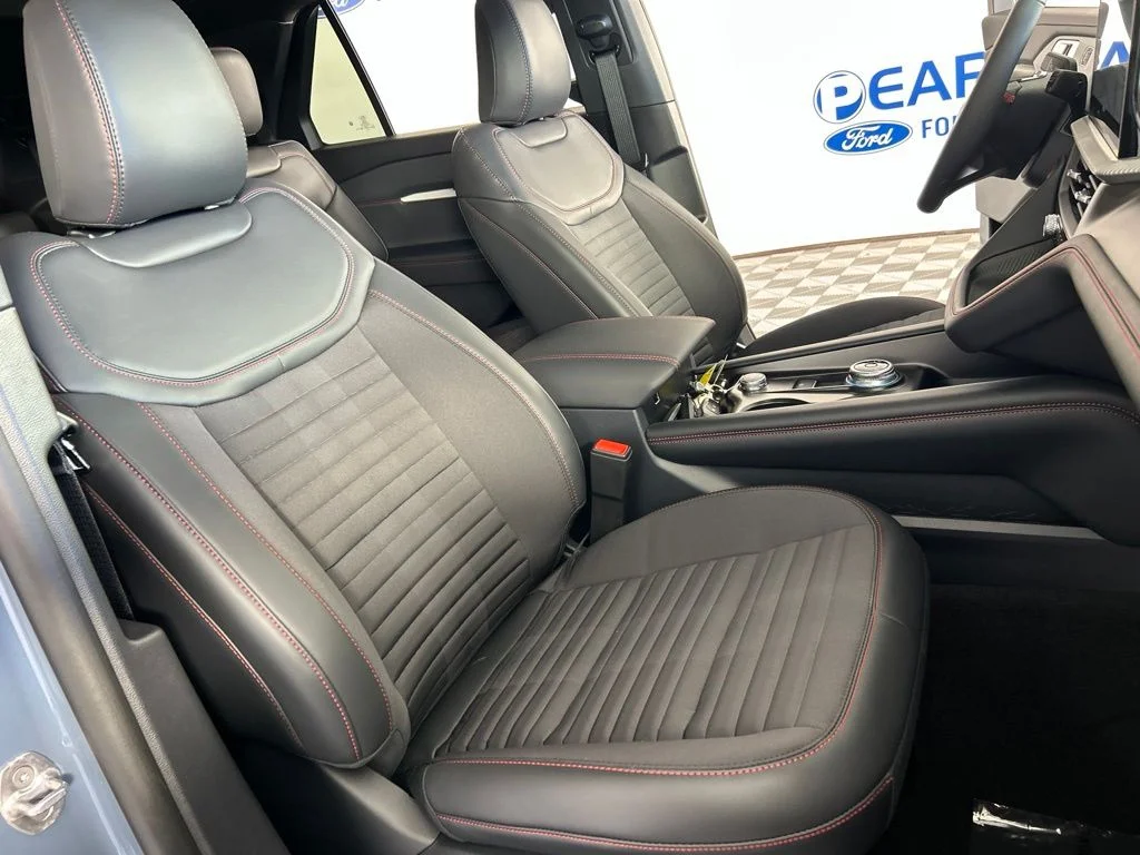 New 2026 Vapor Blue Metallic Ford ST-Line image 28