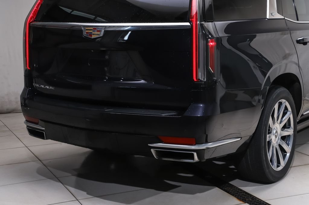 Used 2022 Gray Cadillac Premium Luxury Platinum image 4