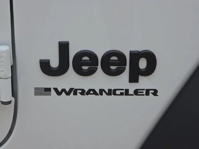 2023 Jeep Wrangler Willys