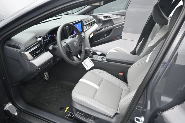 New 2026 Underground Toyota SE image 4