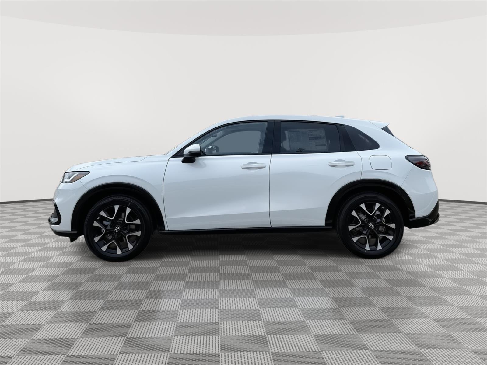 New 2027 Platinum White Pearl Honda EX-L image 3