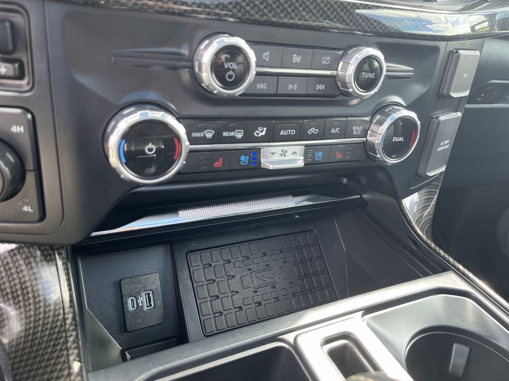 Used 2023 White Ford Lariat image 19