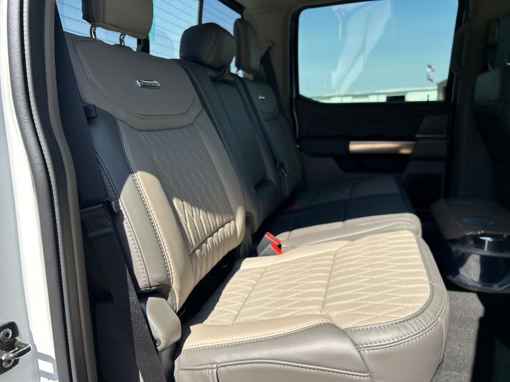 New 2026 Star White Metallic Tri-Coat Ford Platinum image 48