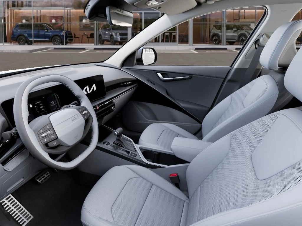 New 2027 Snow White Pearl Kia SX Touring image 17