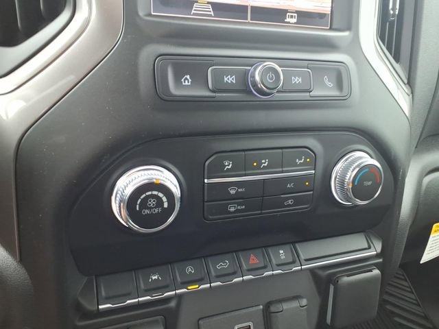 New 2026 Onyx Black GMC Pro image 18