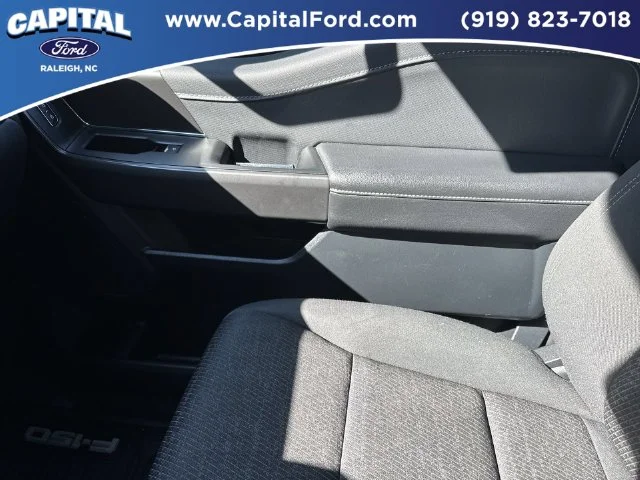 Used 2024 Blue Ford XLT image 28