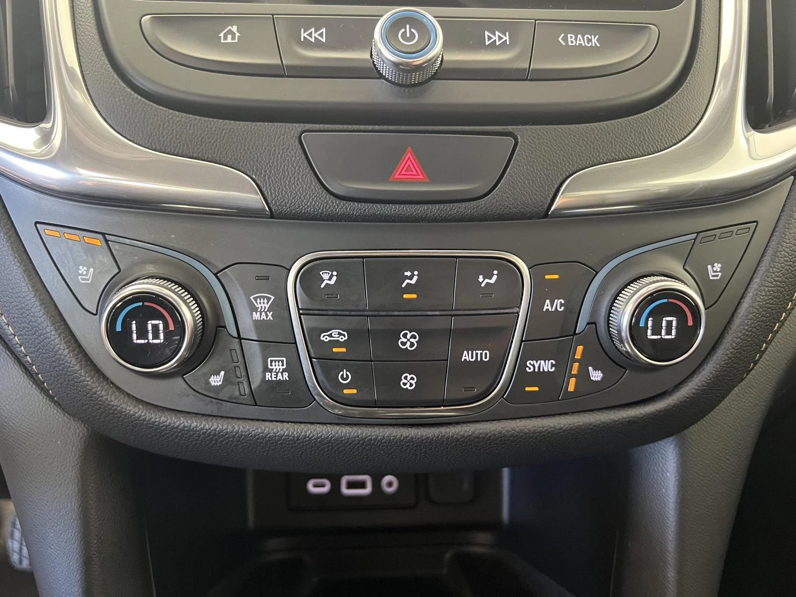 Used 2021 Cajun Red Tintcoat Chevrolet Premier image 22