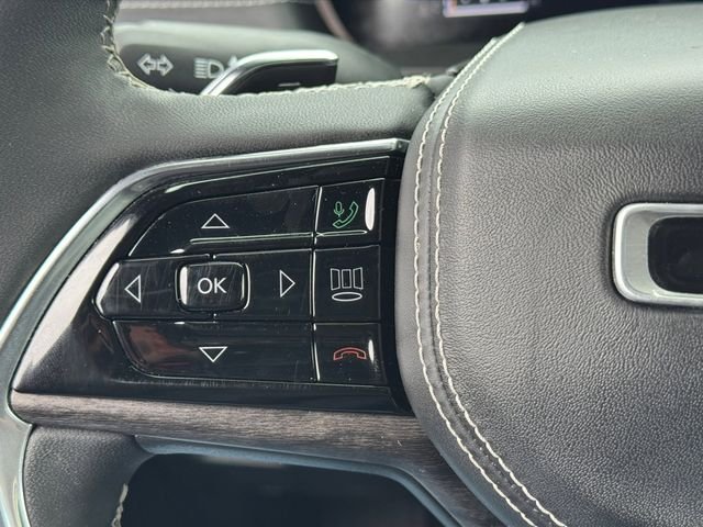 Used 2023 Black Jeep Overland image 30