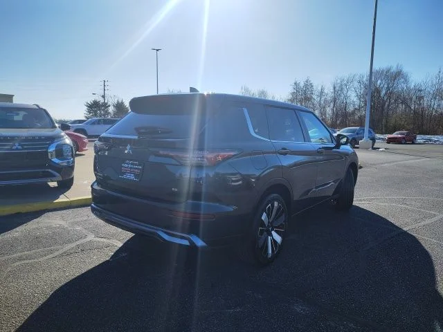 2026 Mitsubishi Outlander SE - Photo 7