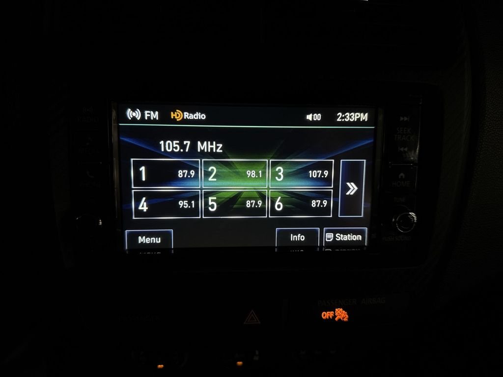 Used 2024 White Mitsubishi 2.0 ES image 24