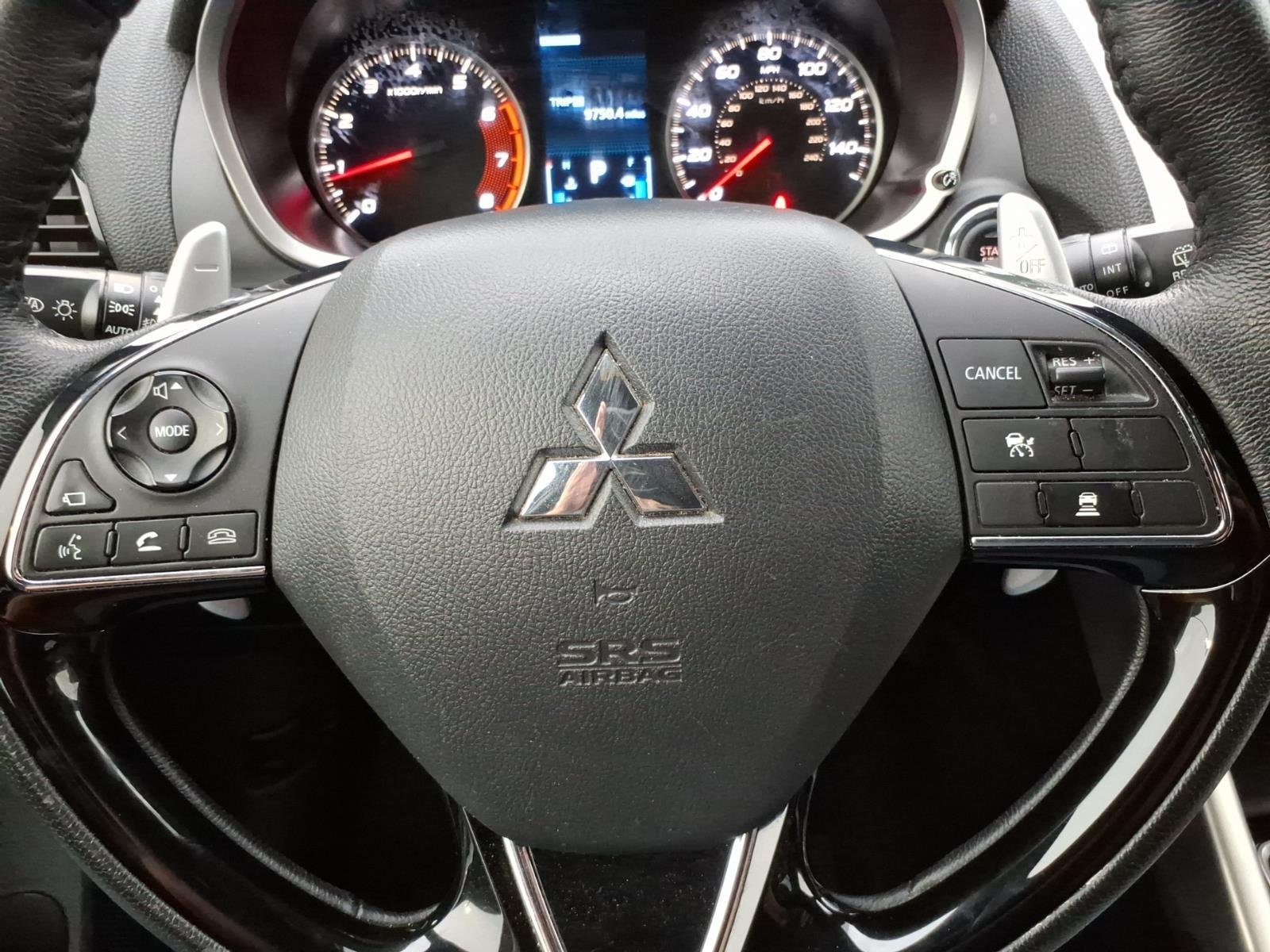 Used 2024  MITSUBISHI  image 13