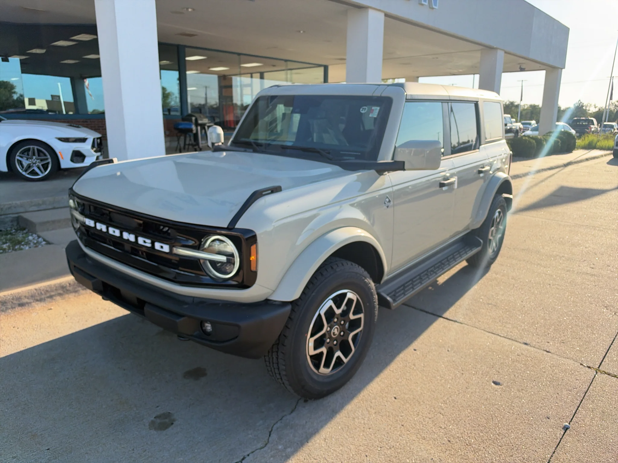 New 2026 Desert Sand Ford Outer Banks® image 2