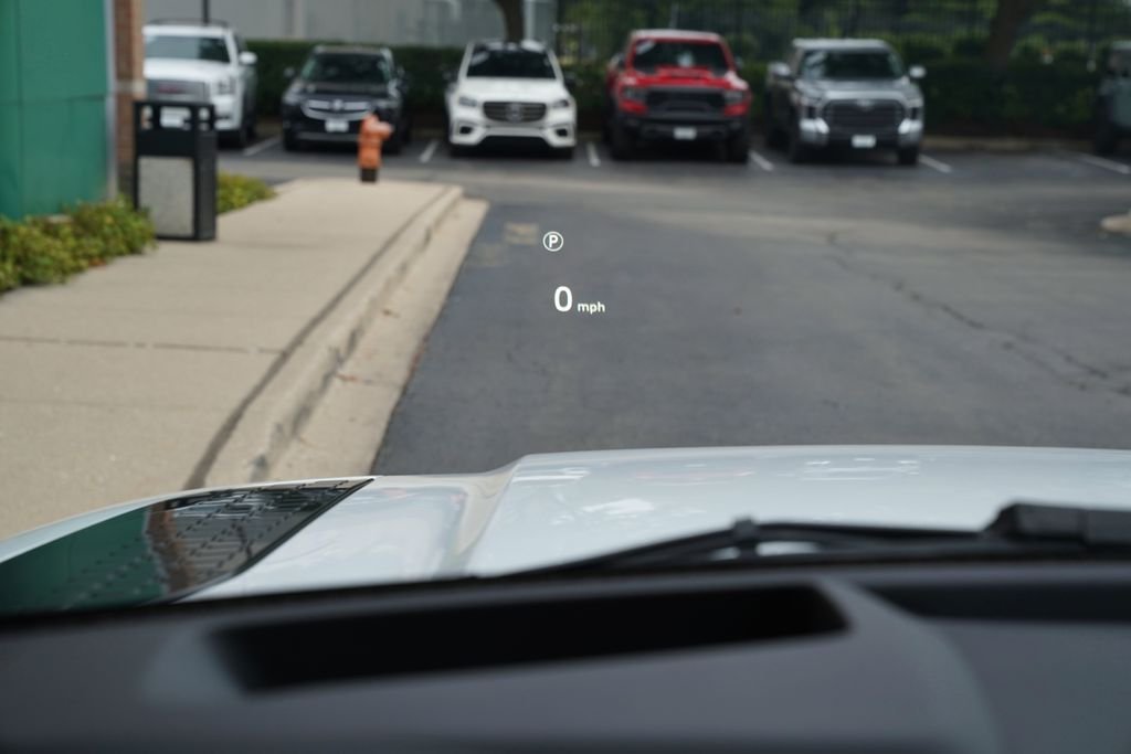 New 2026 Fuji White Land Rover X-Dynamic SE image 19
