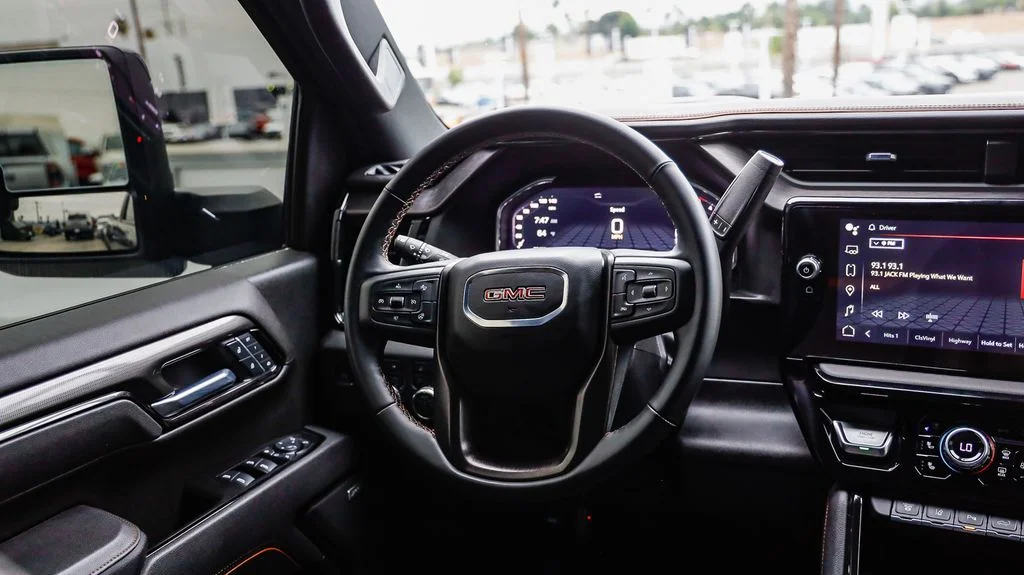 Used 2025 Black GMC AT4 image 18
