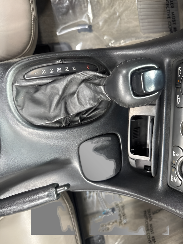 Used 2000 Sebring Silver Metallic Chevrolet Base image 13