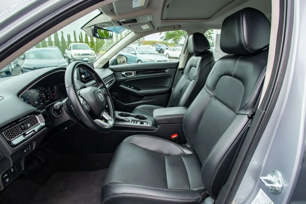 2023 Honda Civic Touring - Photo 27