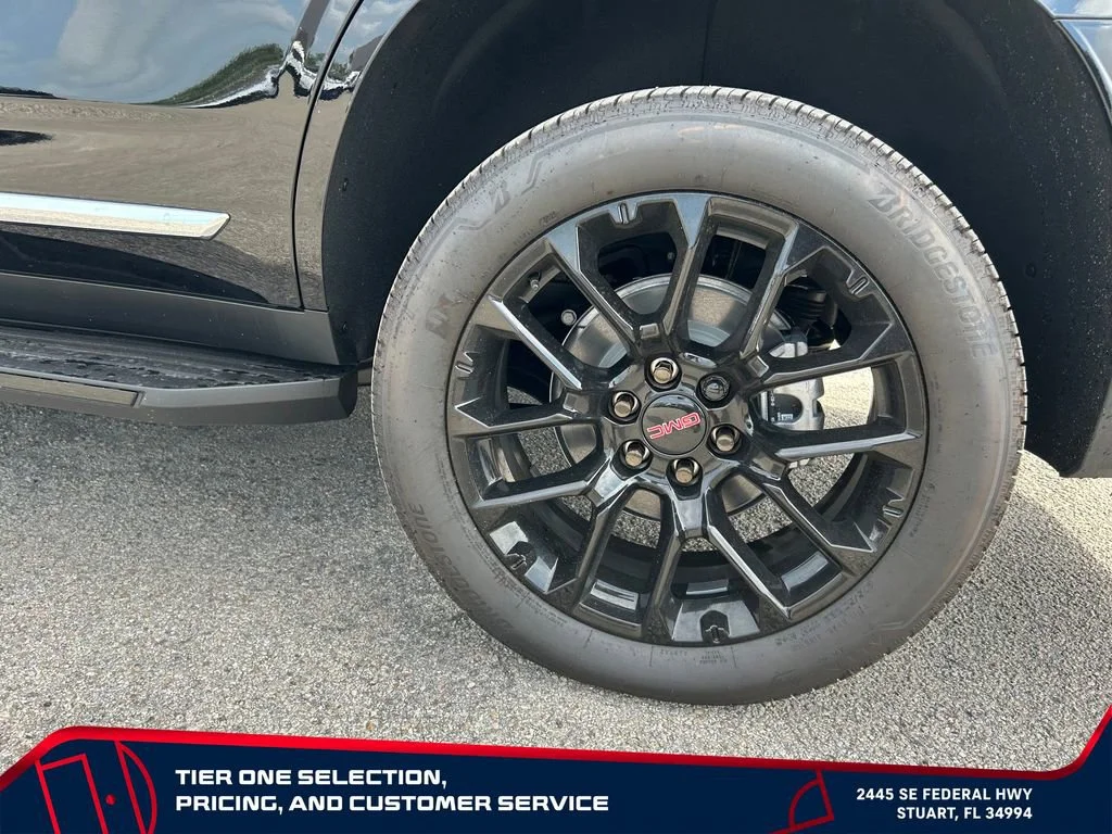 New 2026 Onyx Black GMC Elevation image 9