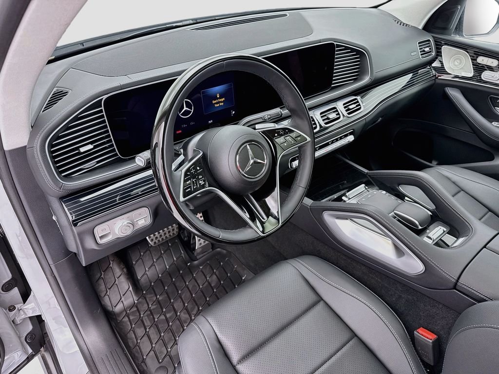 2026 Mercedes-Benz GLS Base - Photo 10