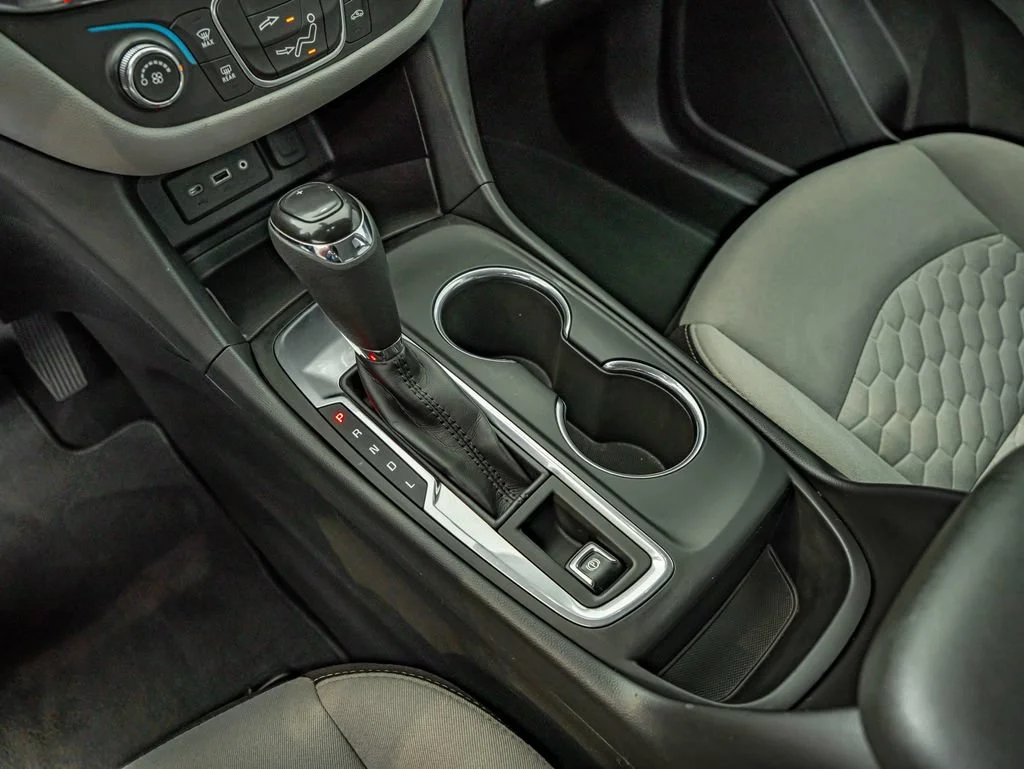 Used 2019 Silver Ice Metallic Chevrolet LS image 28