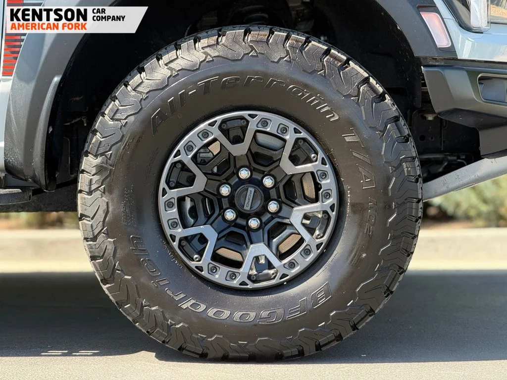 Used 2024 Gray Ford Raptor R image 14