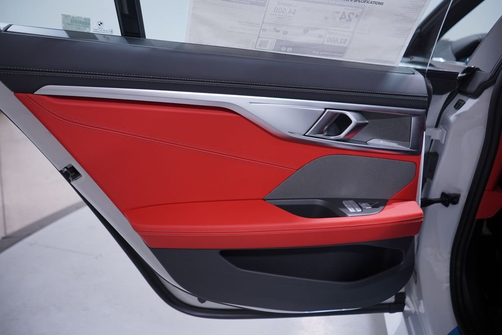 2026 BMW 8 Series 840i - Photo 15