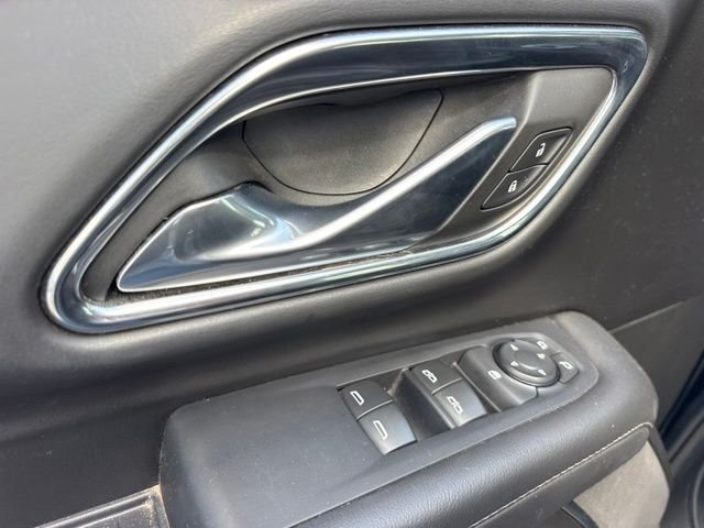Used 2023 Black Chevrolet LS image 30