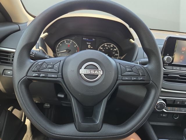 Used 2024 Gun Metallic Nissan 2.5 S image 18