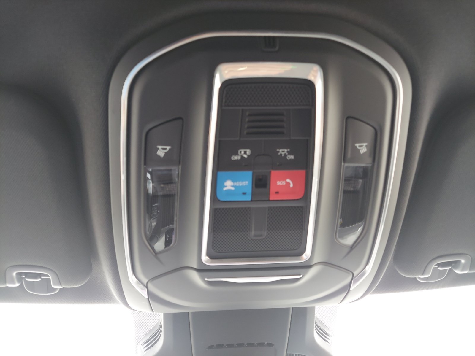 New 2026 Sting-Gray Clearcoat Jeep Laredo image 18