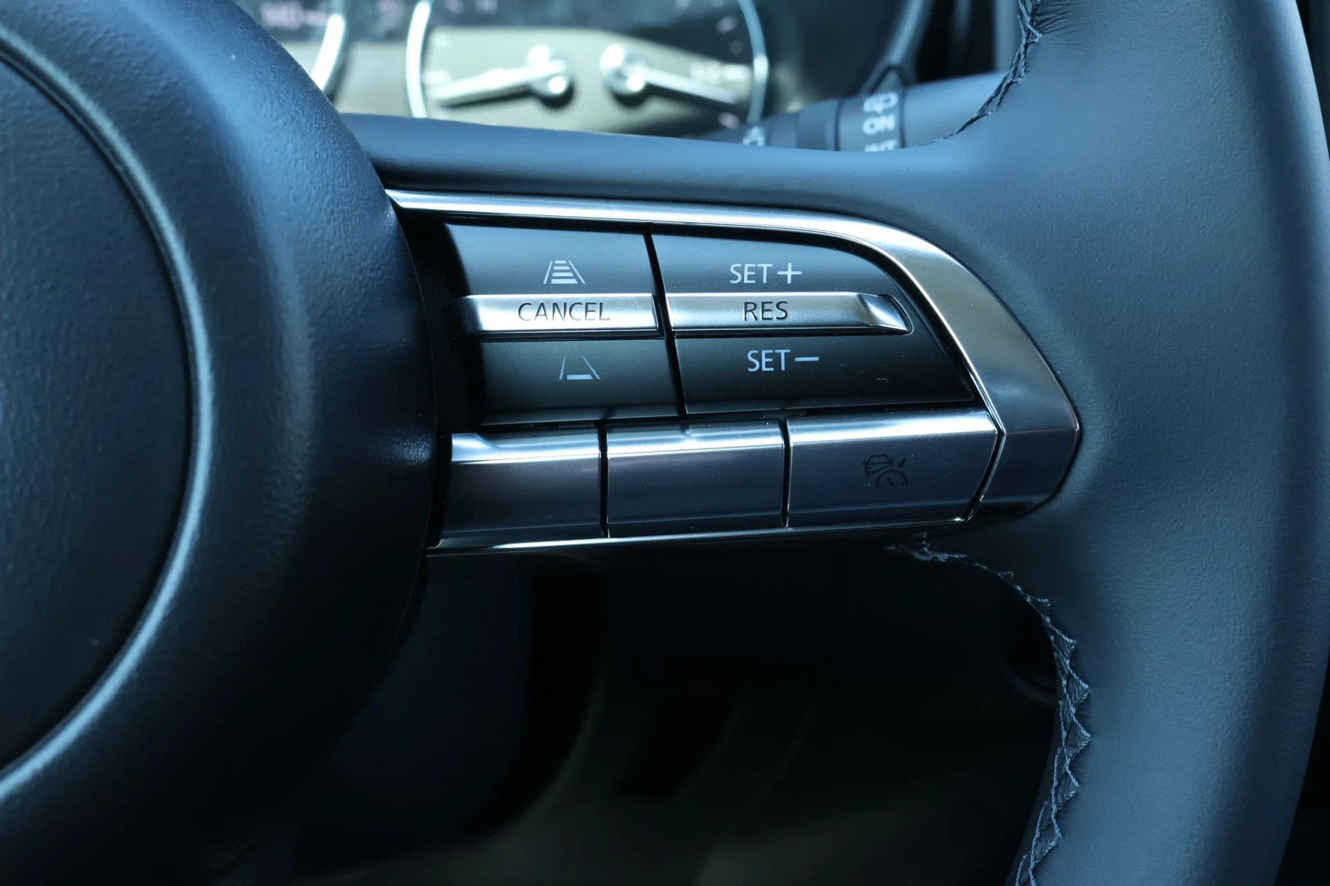 New 2026 Ingot Blue Metallic Mazda 2.5 S Preferred AWD image 10