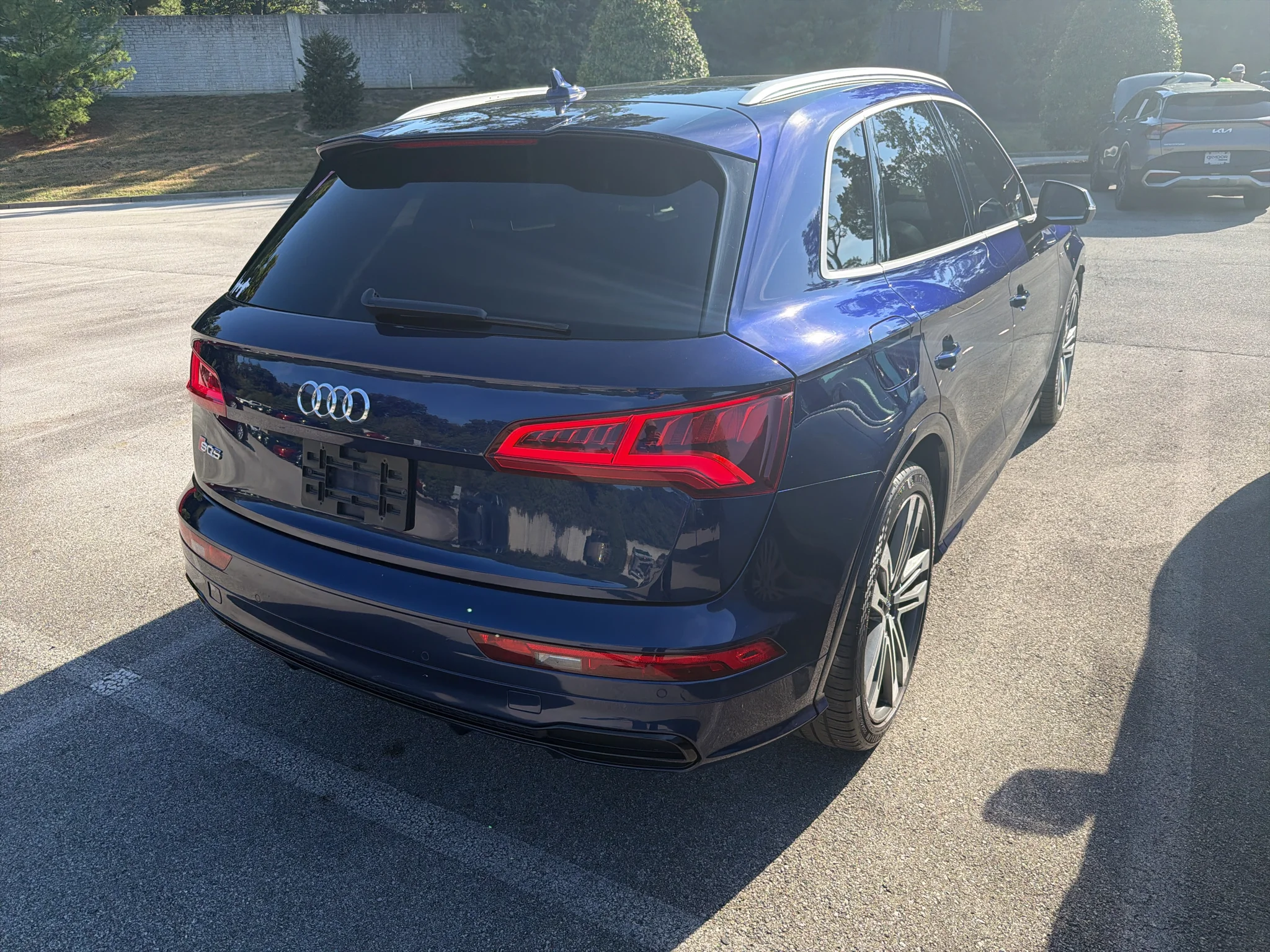 Used 2018 Navarra Blue Metallic Audi Prestige image 5