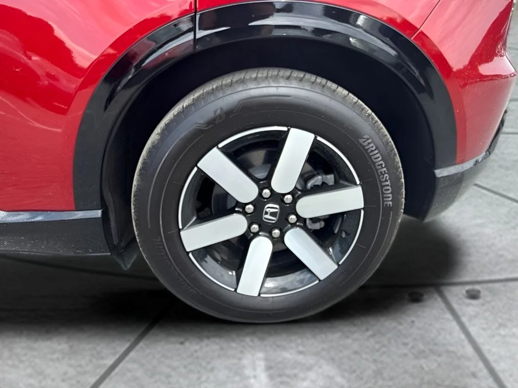 Used 2026 Red Honda Touring image 28