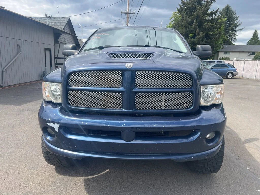 Used 2005 Blue Dodge Laramie image 3