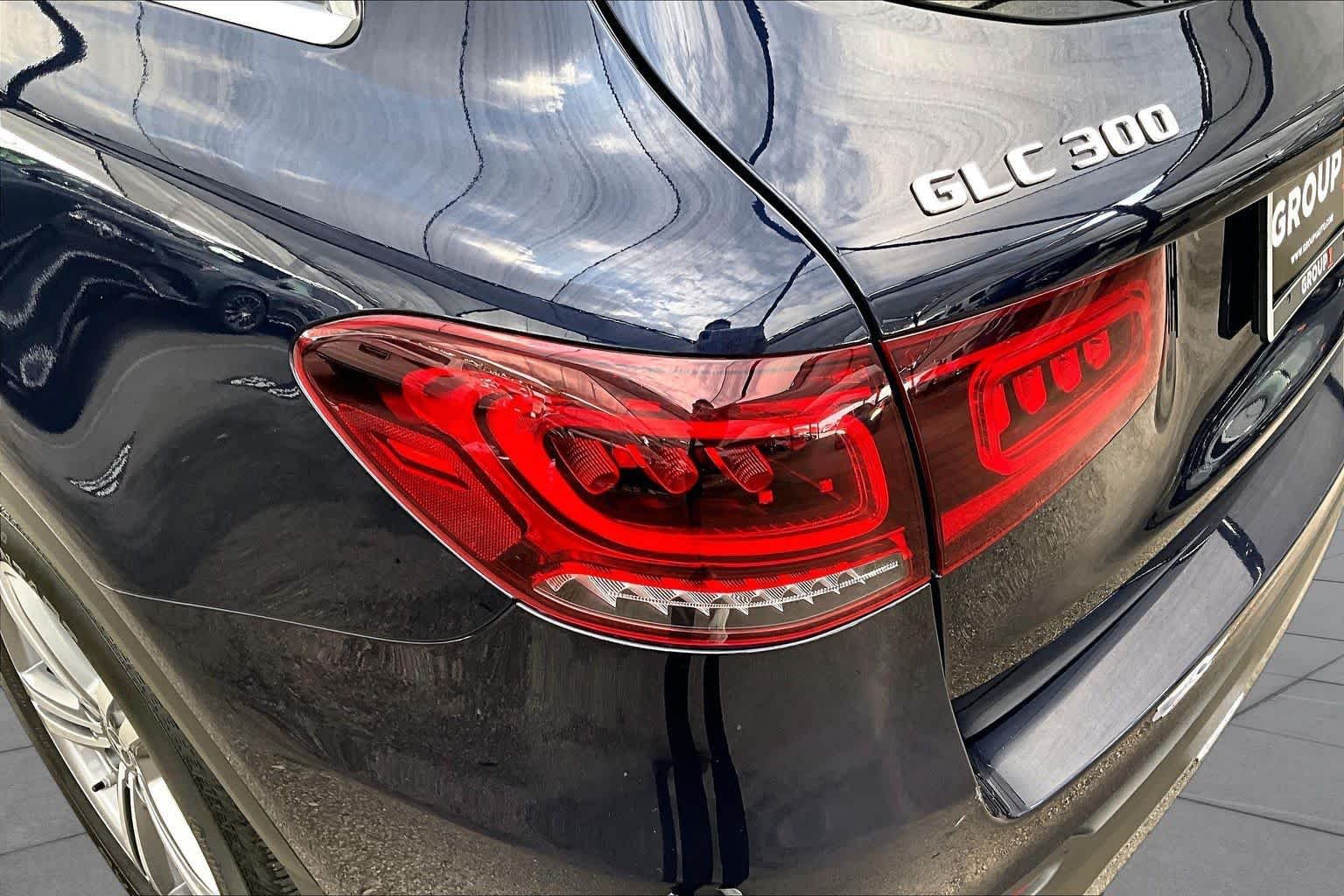 Certified Used 2022 Lunar Blue Metallic Mercedes-Benz GLC 300 image 29