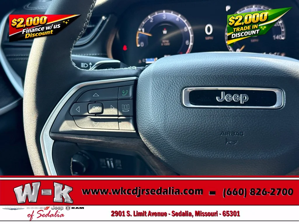 New 2027 Gray Jeep Altitude image 42