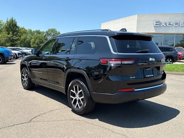 Certified Used 2023 Black Jeep Limited image 4