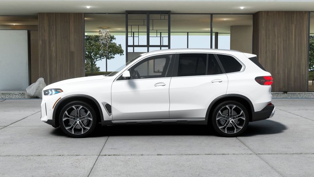 New 2026 Alpine White BMW xDrive40i image 4